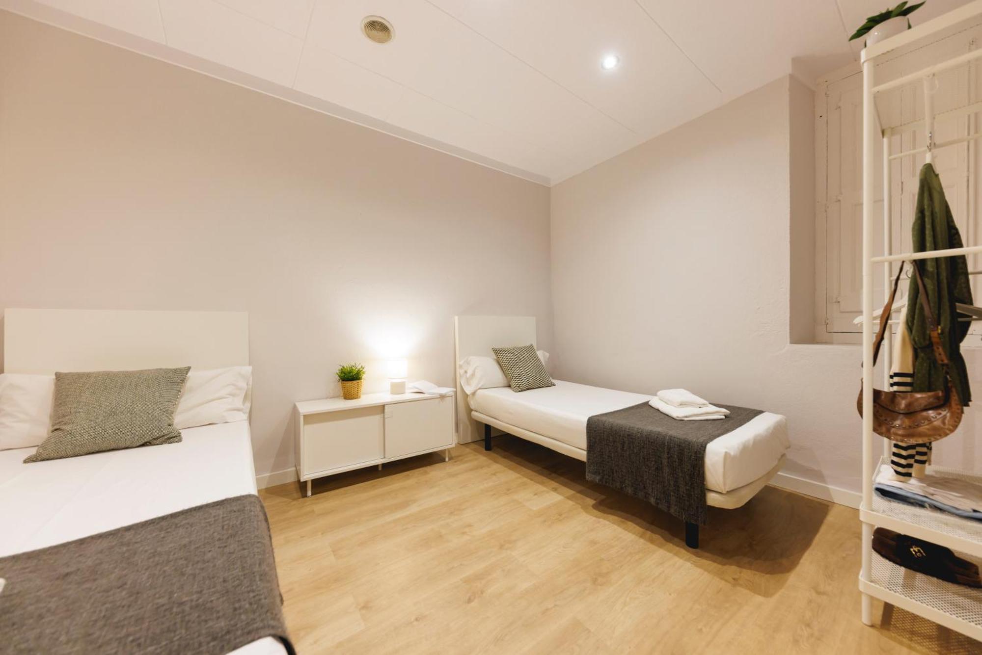 Bravissimo Apartaments Mora 4 Girona Exterior foto