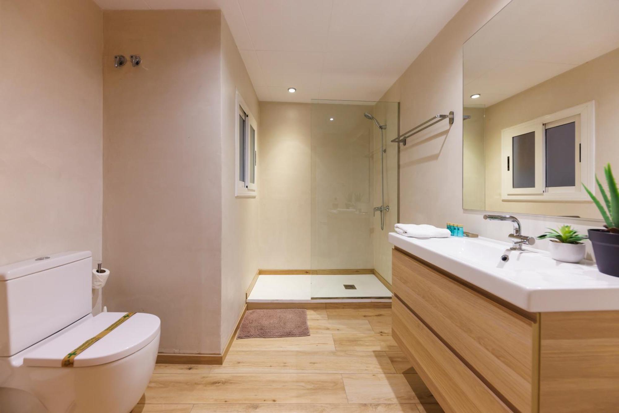 Bravissimo Apartaments Mora 4 Girona Exterior foto