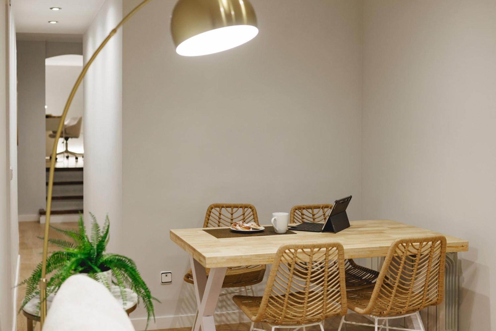 Bravissimo Apartaments Mora 4 Girona Exterior foto