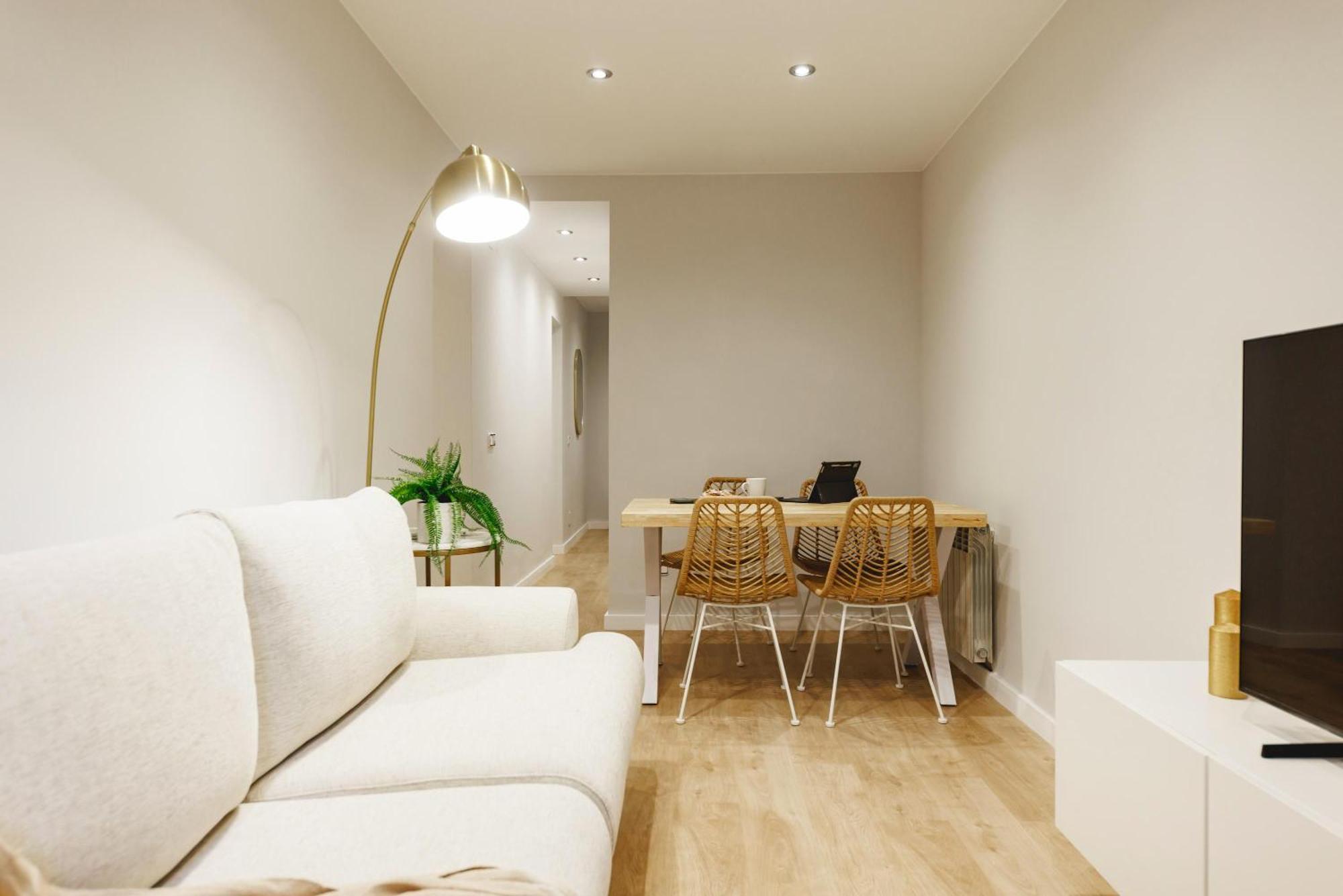 Bravissimo Apartaments Mora 4 Girona Exterior foto